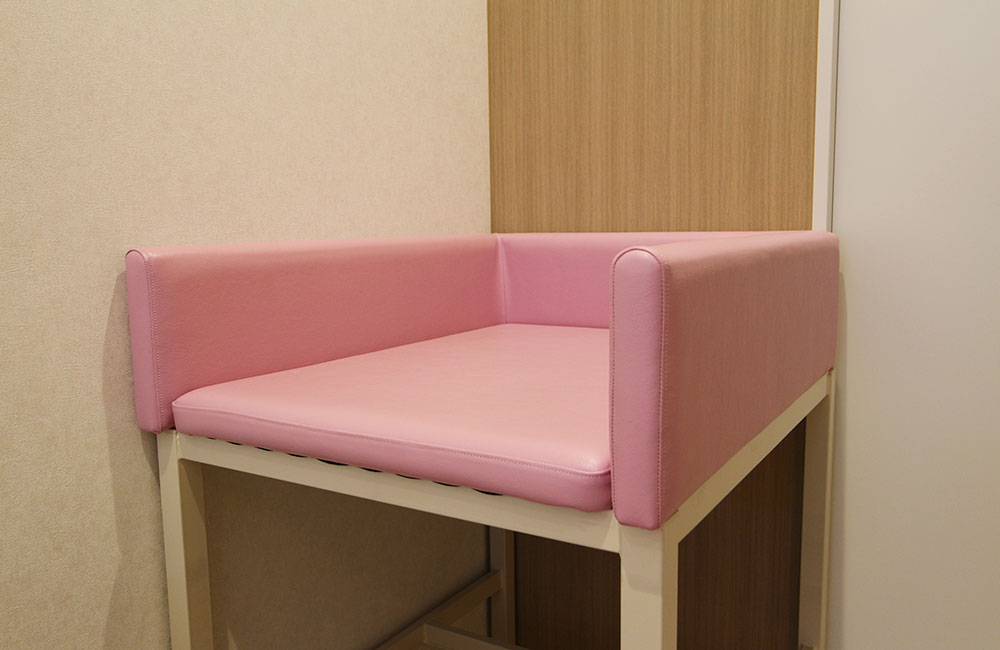 おむつ替えスペース